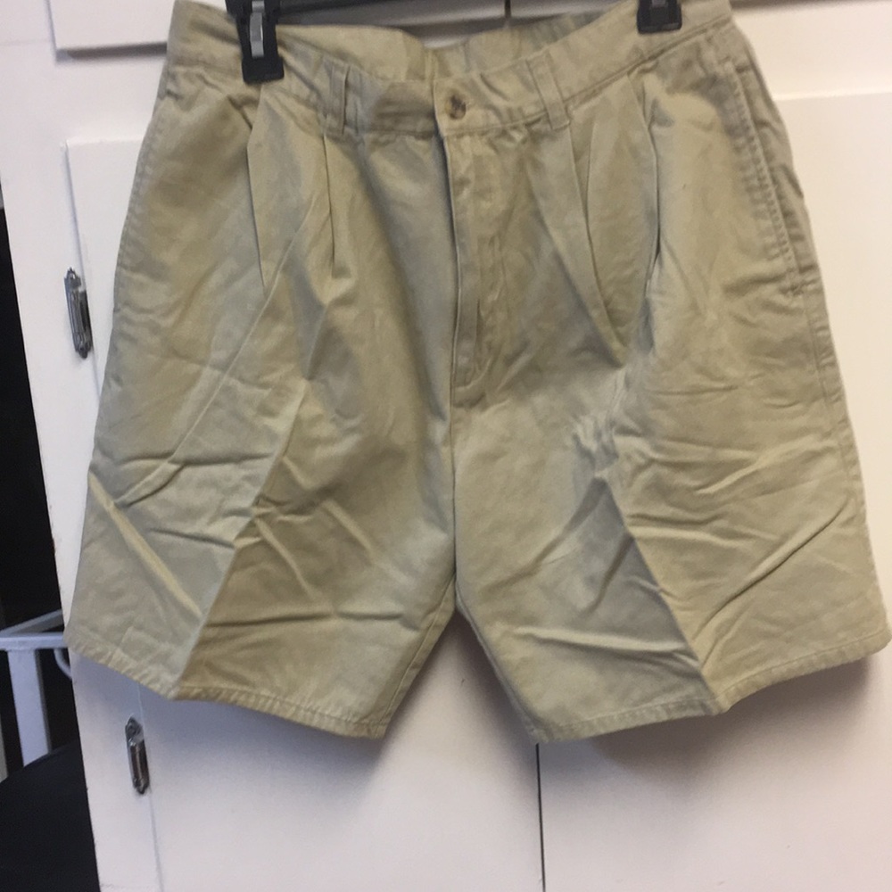 Ivy crew khaki shorts